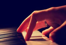 开云体育官网-北伦敦烈焰席卷客场！热刺史诗逆转引爆更衣室狂欢