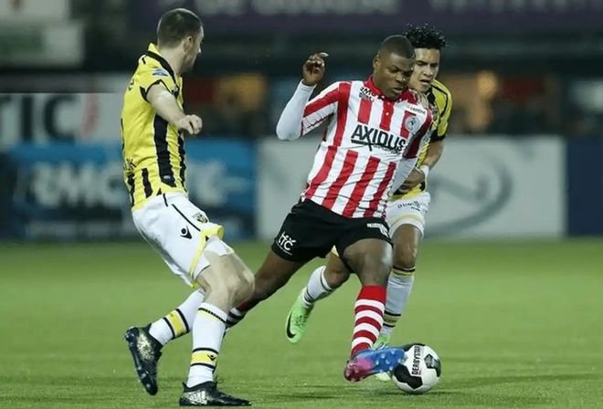 开云体育-南特足球队独具实力，比赛中展现出色