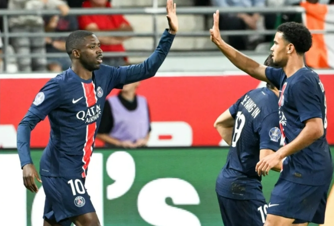 开云体育下载-包含巴黎圣日耳曼客场憾负，遗憾失去领跑位置的词条