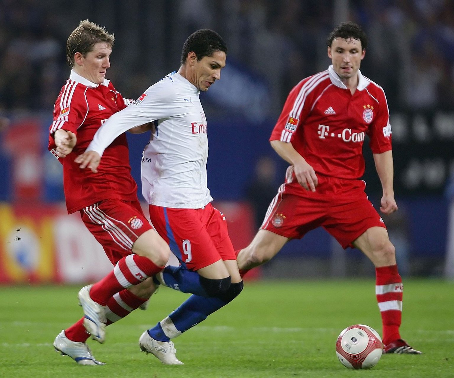 开云体育入口-汉堡队旧将回归，场上表现抢眼，为球队贡献