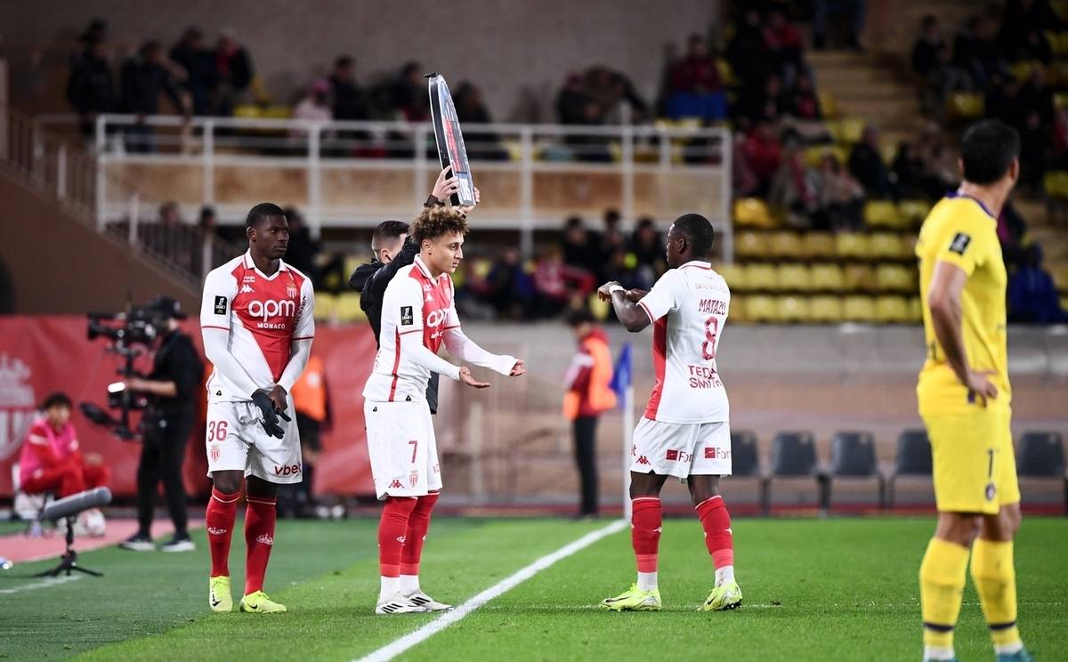 开云体育在线-关于摩纳哥遭圣埃蒂安淘汰，法国杯赛名城际对决的信息