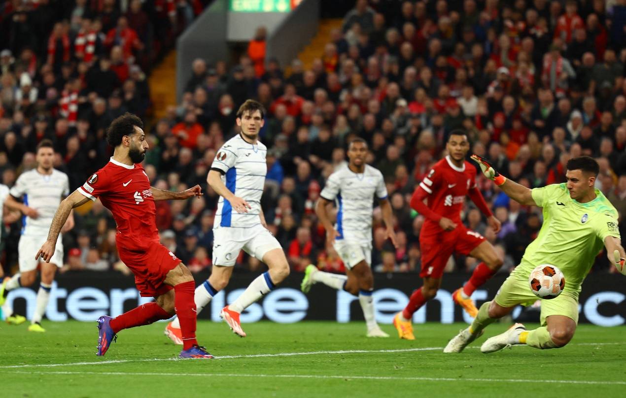 狼队主场取胜，球队实现反弹