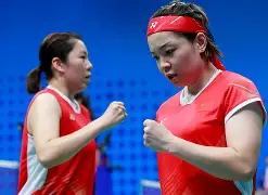 关于多支实力球队齐心协力，争夺胜利的机会的信息