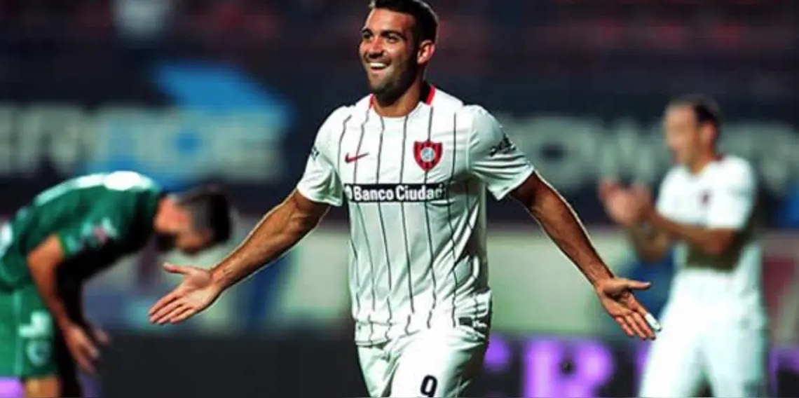 沃尔夫斯堡客场大胜对手，联赛排名攀升的简单介绍