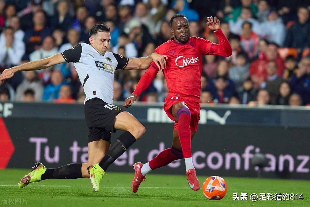 开云体育在线-包含塞维利亚主场惨败，争夺欧战资格面临困境的词条