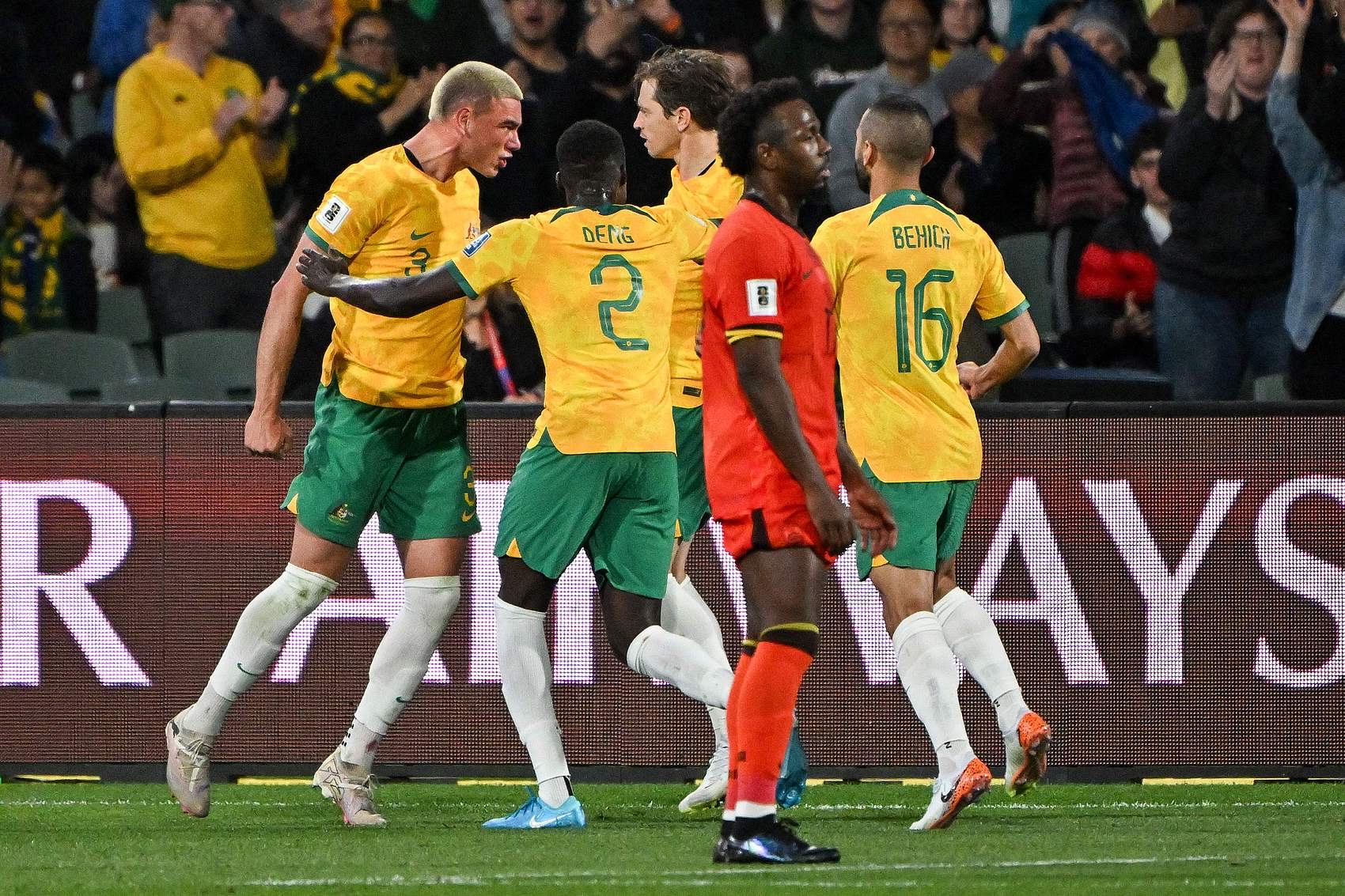 开云体育app-澳大利亚将迎战南极洲足球比赛