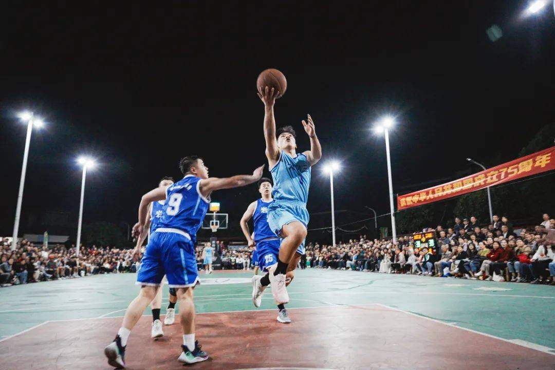 开云平台-让人期待的一场篮球比赛即将打响