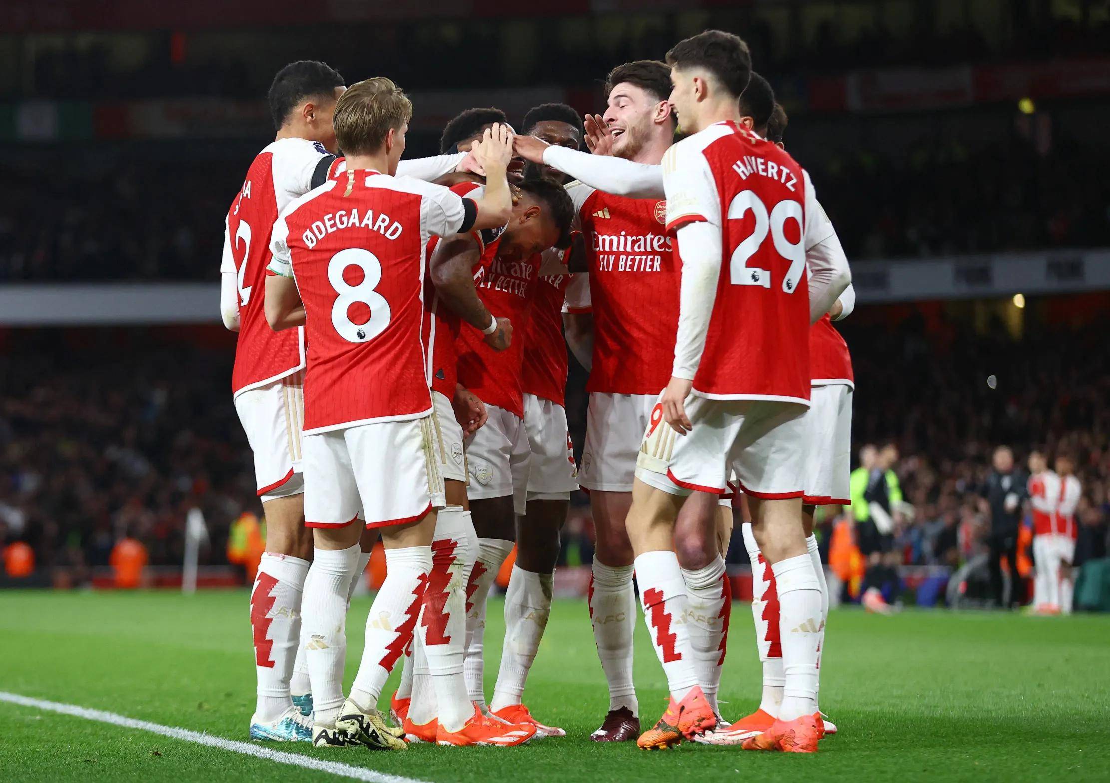 巴黎FC俱乐部遭到客场逆袭