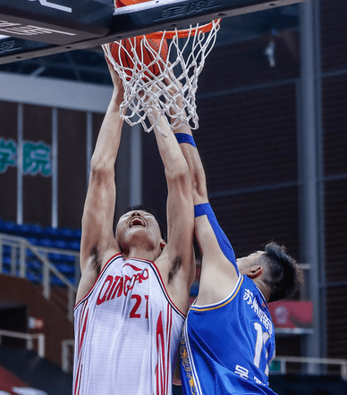 开云体育官方网站-南非男篮再次展现出色表现，夺魁