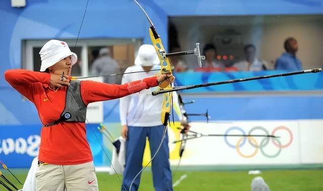 关于德国射箭选手蝉联冠军，再次展现实力的信息