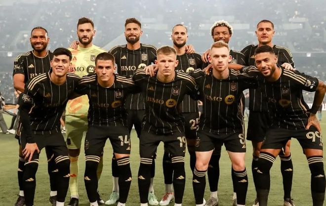 下诺夫格连胜告终，战绩略显乏力