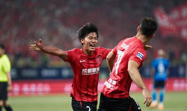 开云体育中国-欧本海姆队展现强劲实力赢得比赛