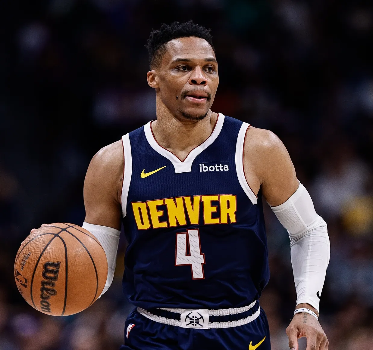 开云官网-热火意外负于灰熊，维斯布鲁克单节砍下分