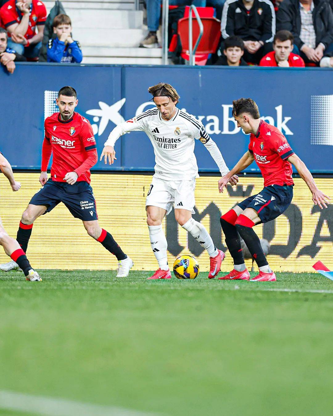 开云体育官网-皇马负于奥萨苏纳，积分滑落