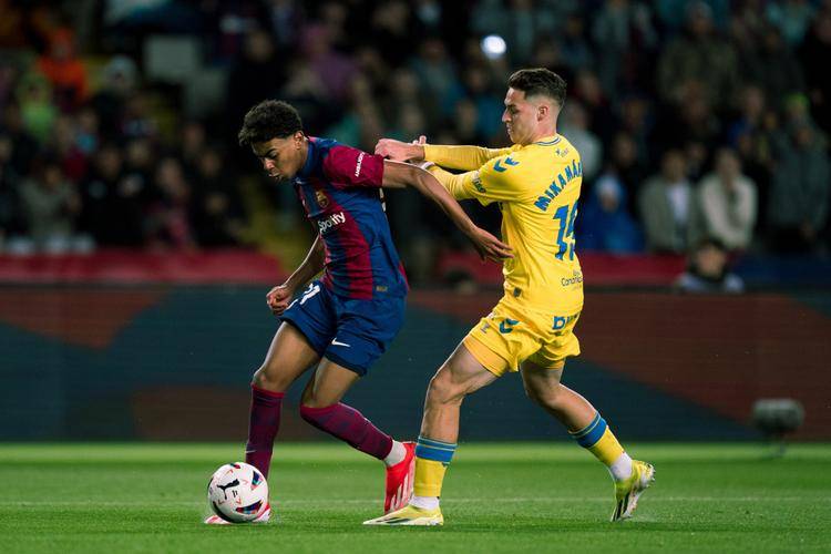 帕尔马主场大胜萨索洛，逆转击败强敌的简单介绍