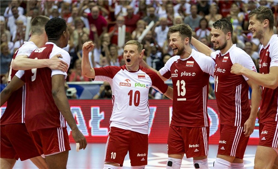 开云体育在线-意大利艰难打平波兰，小组头名位置动摇