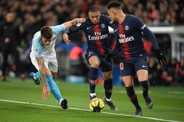 开云体育下载-巴贝队战术稳健，法甲比赛反复激烈