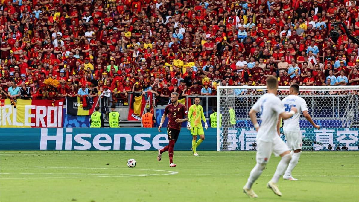 罗马尼亚客场战胜对手，赢得关键胜利