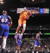 开云体育官方网站-太阳队场上场下训练备战新赛季