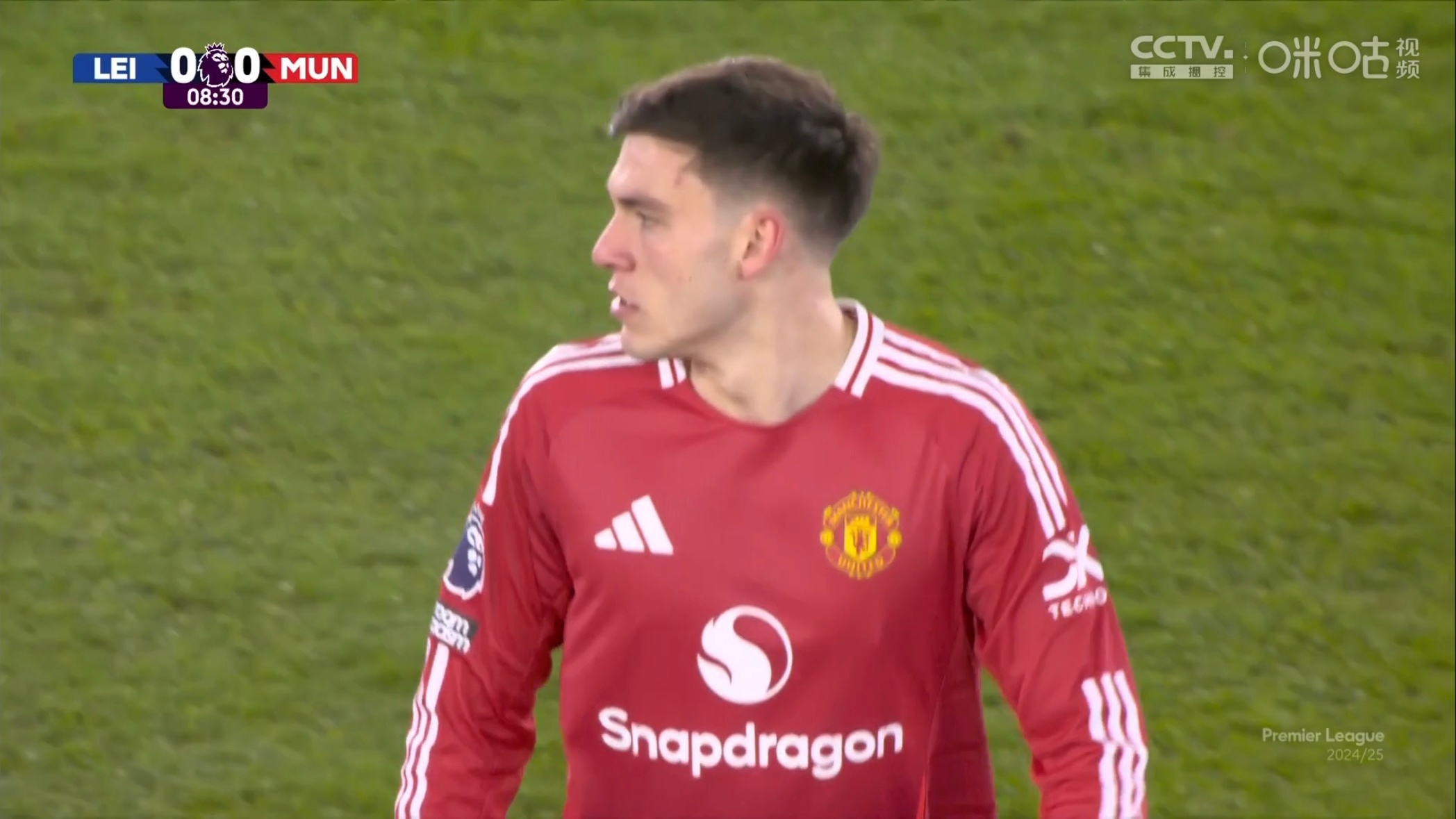 开云体育-莱斯特城大胜曼联，继续保持第二位