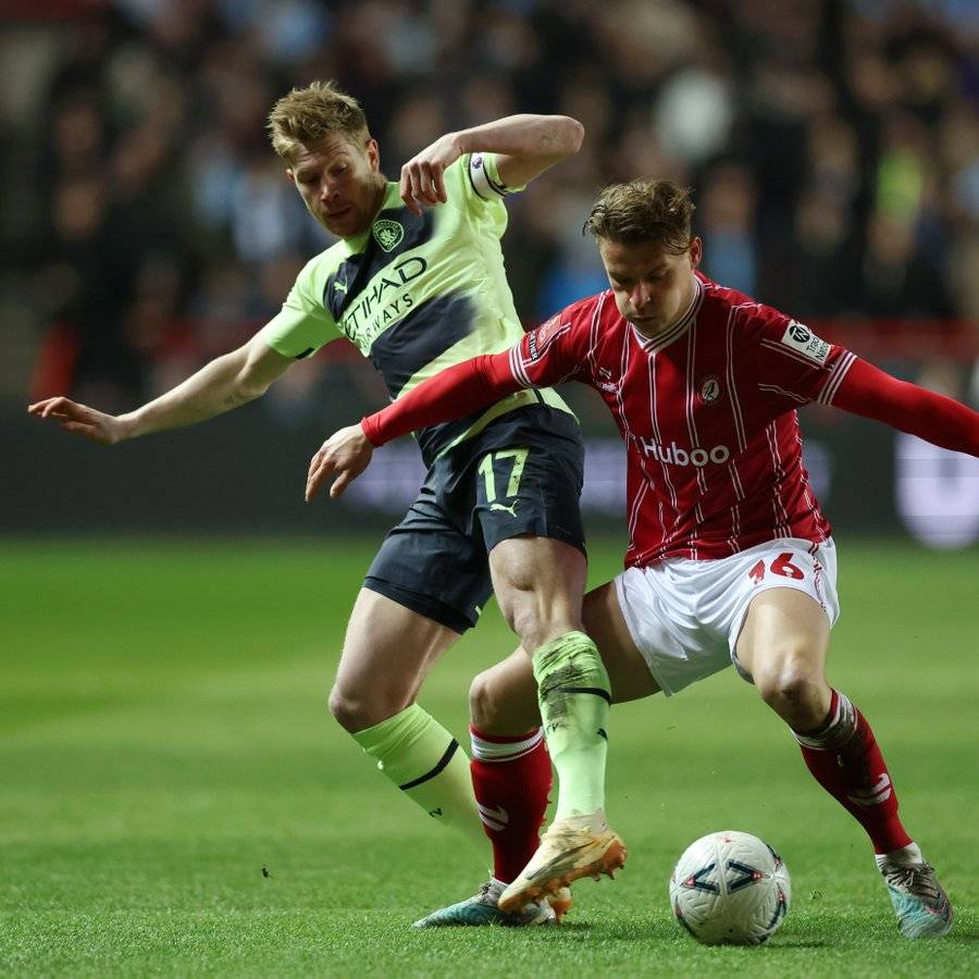 保加利亚队整体实力强劲，轻松晋级