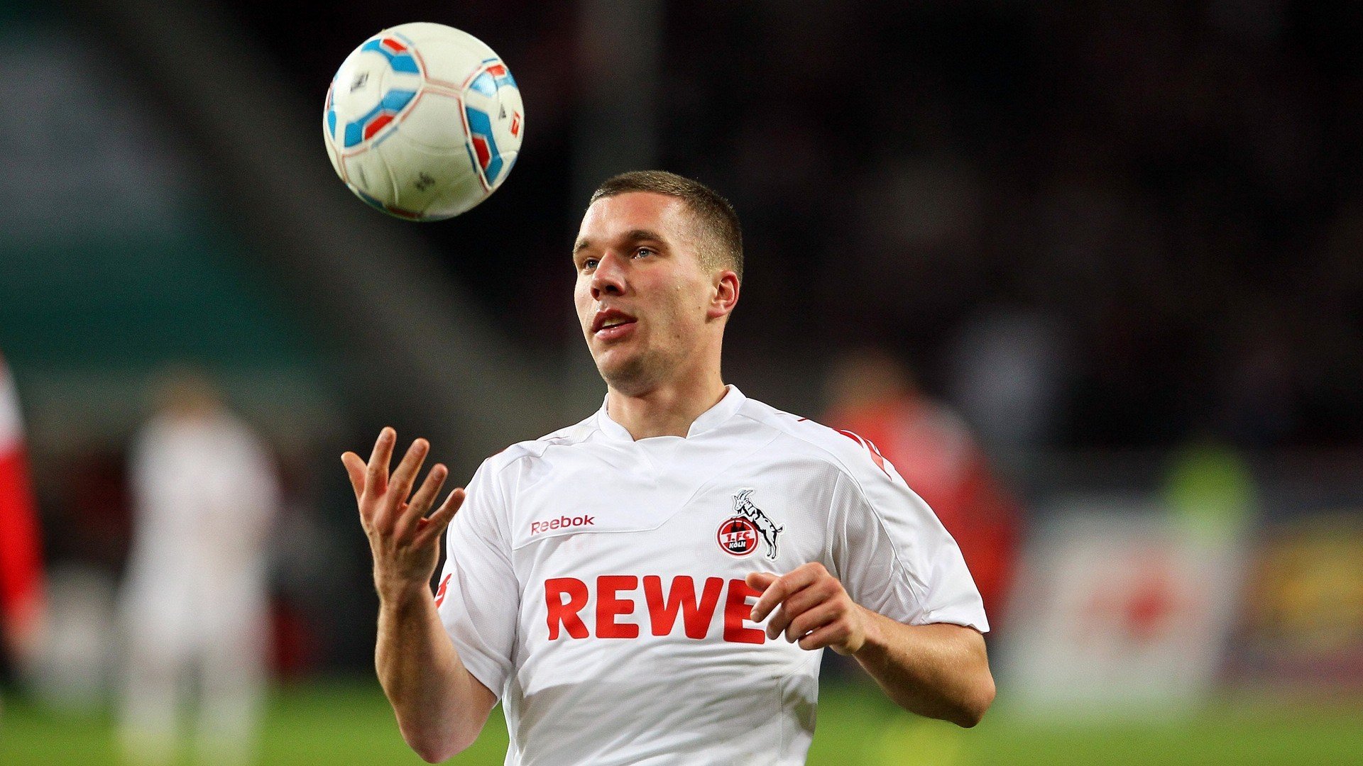 开云体育入口-上帝之鞭与乒乓弧线，当瑞典足球遇见许昕的火热状态